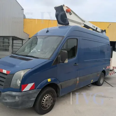 Selvgående arbeidsmaskin lift VW Crafter