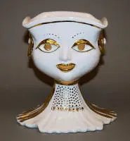 Bele Bachem, busto femenino, jarrón de cerámica con decoración dorada