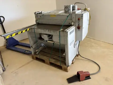 مقص صفائح Schechtl SMT 100/M – 1 م / 3 مم