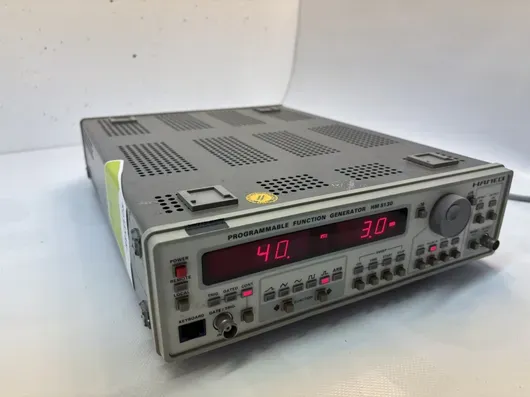 Hameg HM 8130، مولد وظائف قابل للبرمجة