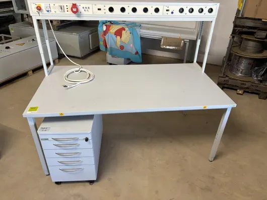ESD实验台带滚轮柜 – 1.80 x 1.00 米