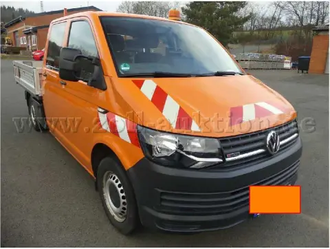 1 Volkswagen T6 2.0 TDI platós, dupla kabin 4Motion