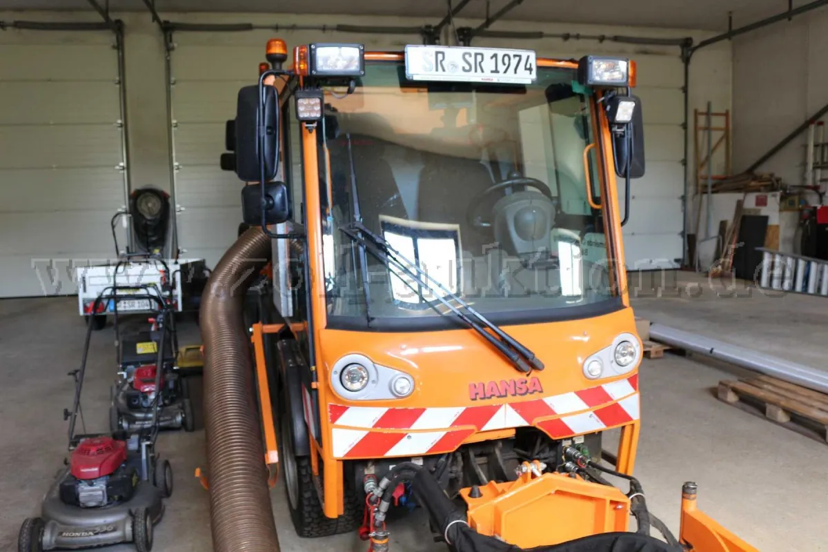 1 Hansa APZ 1003 M çok amaçlı taşıyıcı