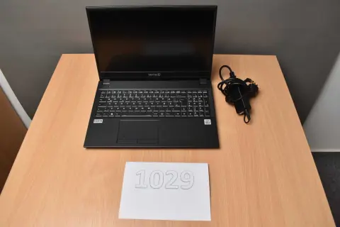 1 Terra Mobile 1516 – laptop – 39,6 cm (15,6")