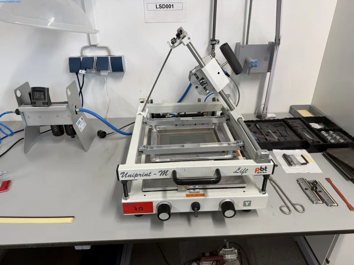 Stampante a stencil PBT Works Uniprint M-Lift