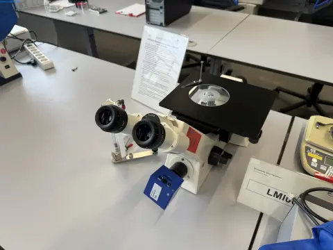 Unterlichtmikroskop Zeiss Axiovert 25