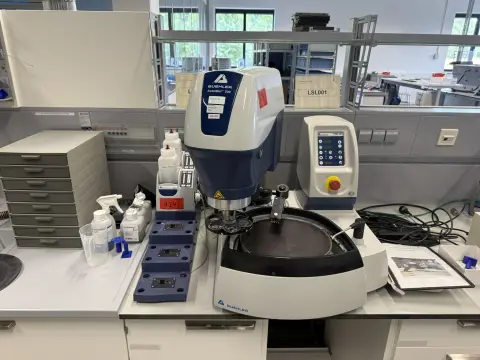Probenschleifmaschine Buehler EcoMet/AutoMet 300