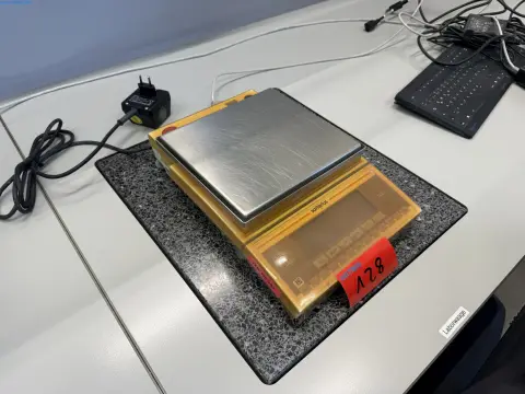Waage Sartorius LP5200P