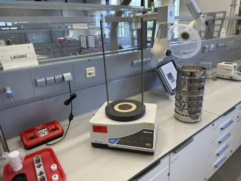 Vibrationssiebmaschine Retsch AS200 Control B