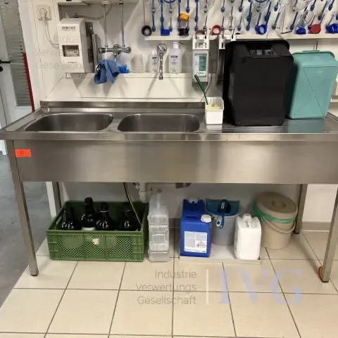Spoeltafel