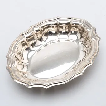 Oval skål, sølv, Italien, 2. halvdel af 20. årh.
