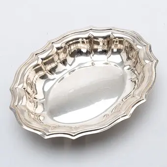 Oval skål, sølv, Italien, 2. halvdel af 20. årh.