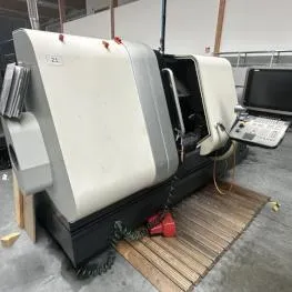 CNC tokarski stroj