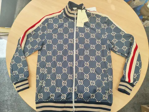 1 Jacke, Marke Gucci, Größe M, blau