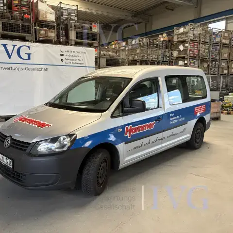 Легковий автомобіль VW Caddy, 5 місць