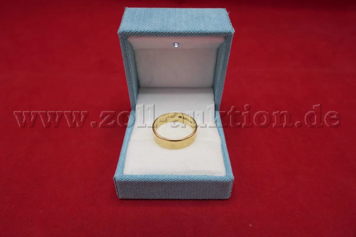 1 fede in oro giallo 585; 6,9 g; misura 71,5