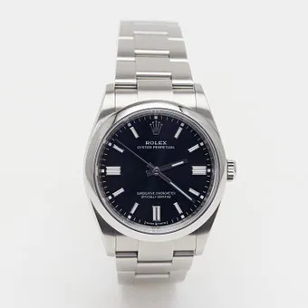 ROLEX. Rannekello, Oyster Perpetual, 36 mm, viite 126000, Oystersteel-teräs, musta kellotaulu, full set, 2024.