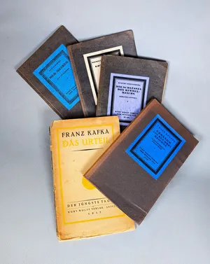 Kafka, Franz – Rozsudek. EA ve světlém obalu