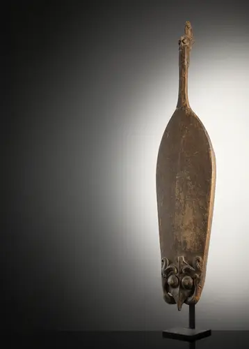 Instrument de musique antique « Sape »