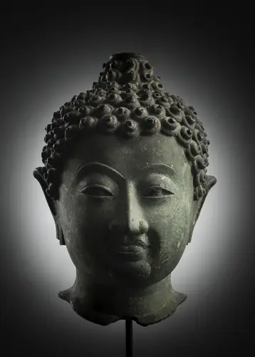 Tête de Bouddha Shakyamuni en bronze