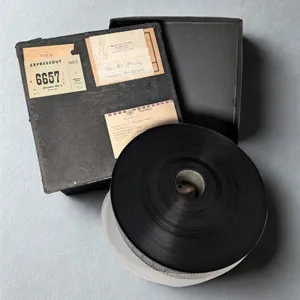 Schamoni, Peter et Ernst, Max – Max Ernst : Mein Vagabundieren Bobine de film couleur originale