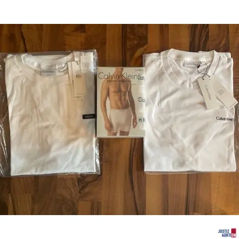 Calvin Klein 套装