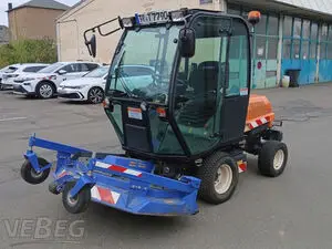 Mașină de tuns iarba de suprafață mare Iseki SF 310 4x4