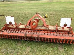 Kuhn HR 3002 D döner tırmık