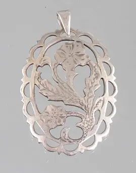 Colgante antiguo hecho a mano, plata 835.