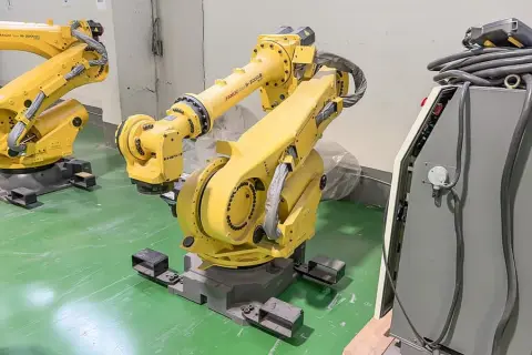 Industrirobot FANUC R-2000iB 165F
