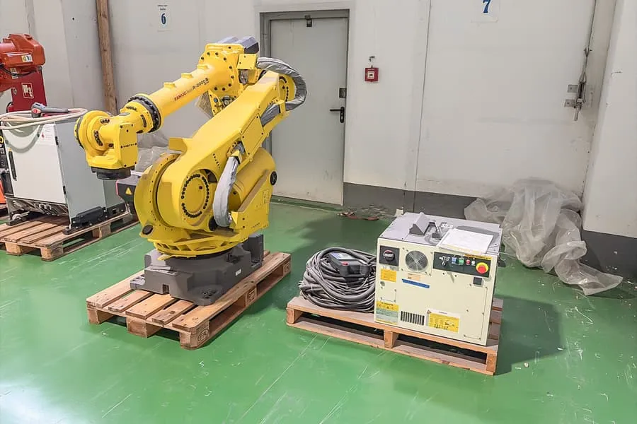 Industrirobot FANUC R-2000iB/165F