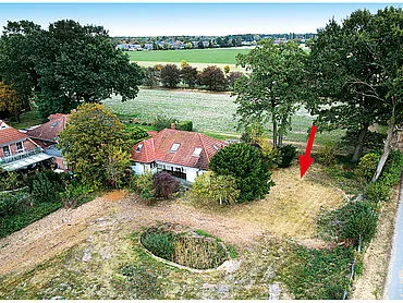Einfamilienhaus mit Baugrundstück – Isernhagen