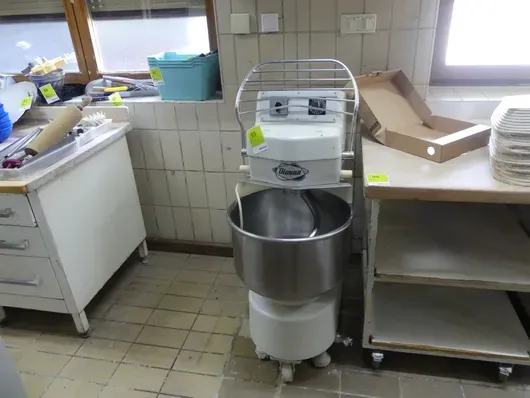 Mașină de frământat DIOSNA