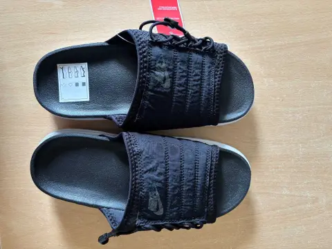 1 par original Nike Asuna Slide, talla 38, nuevo
