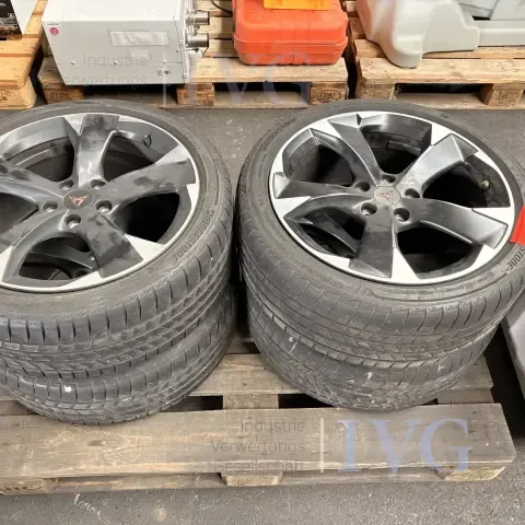 Set ljetnih guma BRIDGESTONE