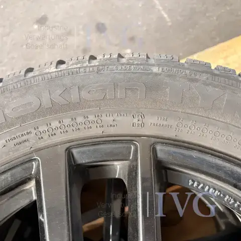 Satz Allwetterreifen NOKIAN TYRES