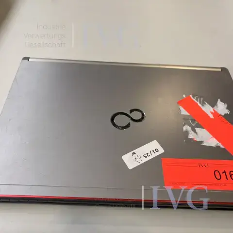 Laptop FUJITSU Lifebook E744