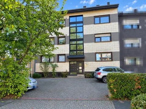 Gepflegte Kapitalanlage mit Loggia und Stellplatz - gute integrierte Lage