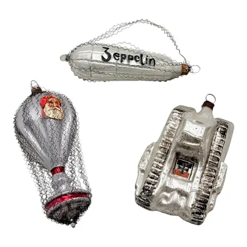 Christbaumschmuck Panzer, Zeppelin und Ballon, Glas teils mit Drahtumspinnung, 2. Hälfte 20. Jh.