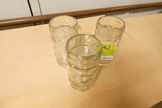 3x pivní korbel