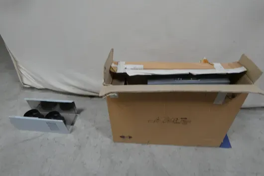 Extractor hood