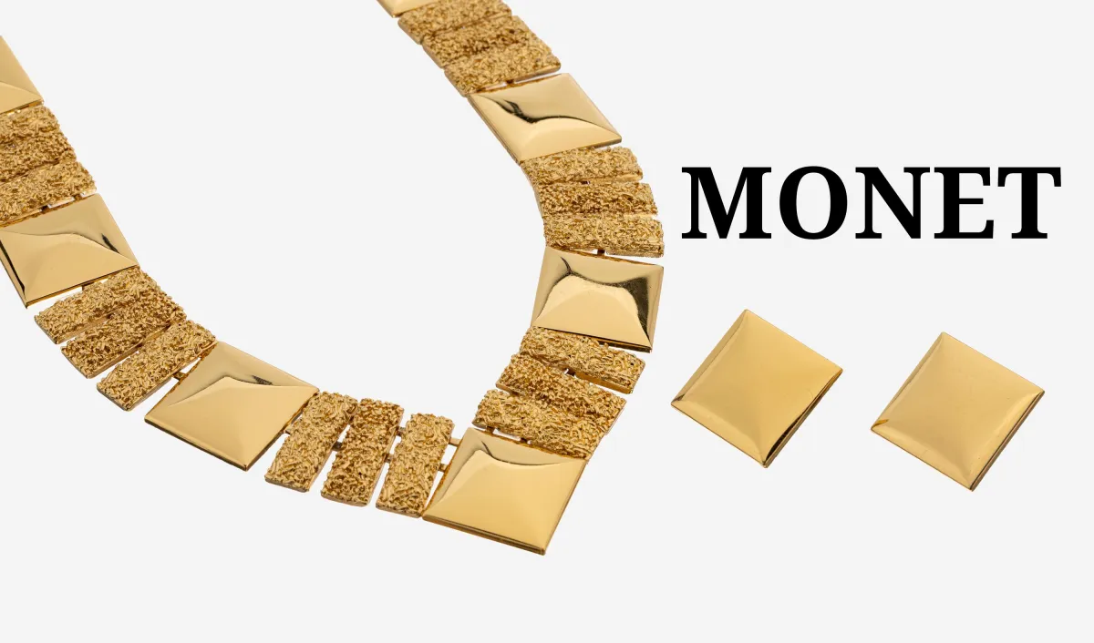 Unusual MONET costume jewellery set, USA 1970s, metal plated, signed, consisting of: