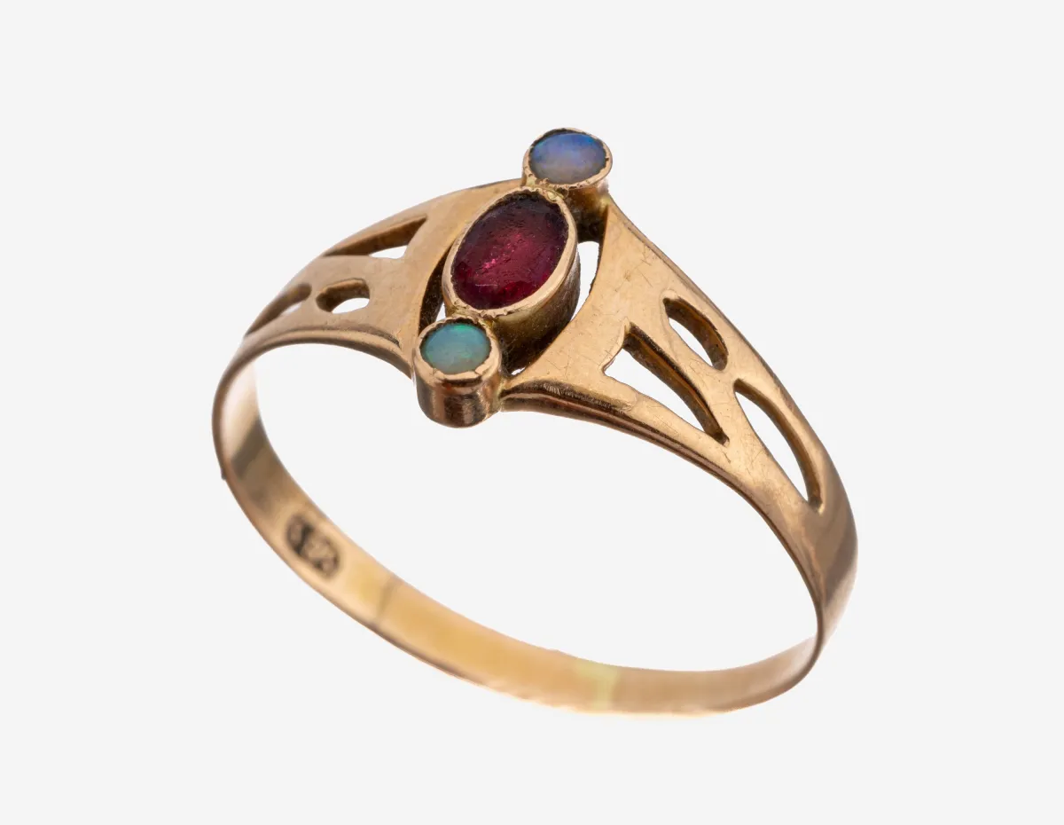 14 kt Gold Jugendstil Farbstein-Ring, um 1900, RG 585/000, part. durchbrochen