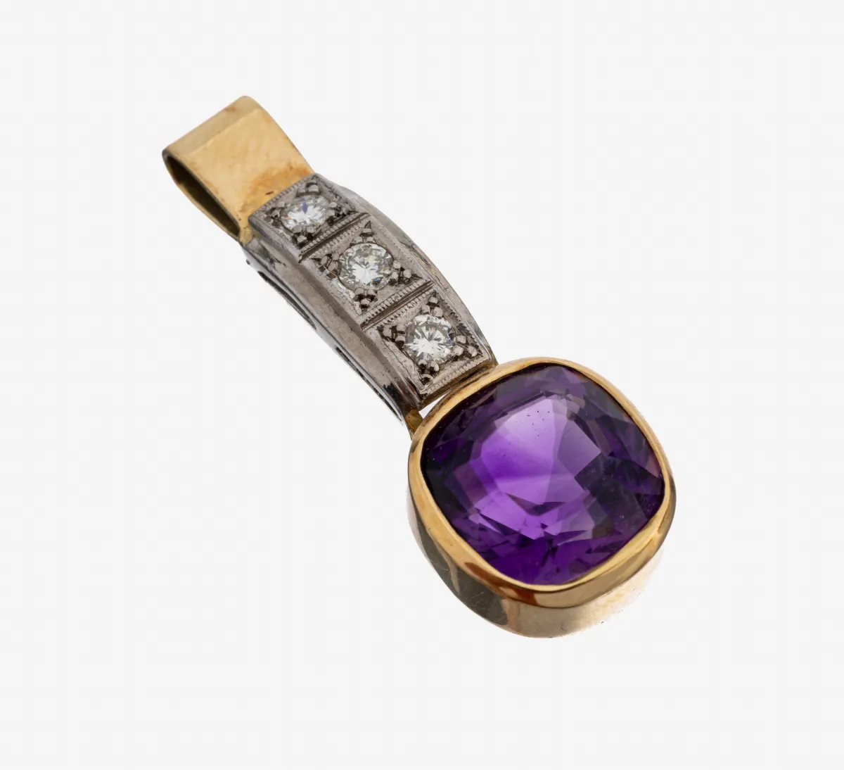 Pendentif améthyste et diamant en or 14 kt, or gris/blanc 585/000 poinçonné, améthyste coussin
