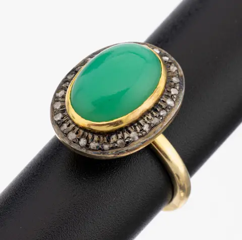 Chrysopraas-diamant ring, 925 zilver deels verguld, centraal ovale chrysopraas cabochon