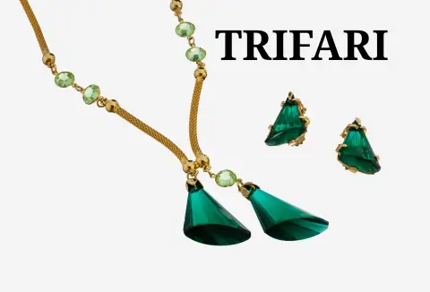 TRIFARI sieradenset, USA jaren 1950, verguld metaal, gesigneerd, bestaande uit: collier,