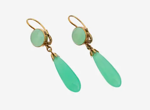 Paire de boucles d'oreilles chrysoprase en or 14 kt, or jaune 585/000, avec rond au-dessus