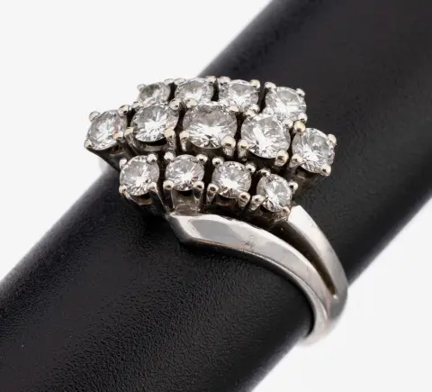 Bague solitaire or 14 kt, or blanc 585/000, 13 diamants env. 1,10 ct (grav.) blanc/si,
