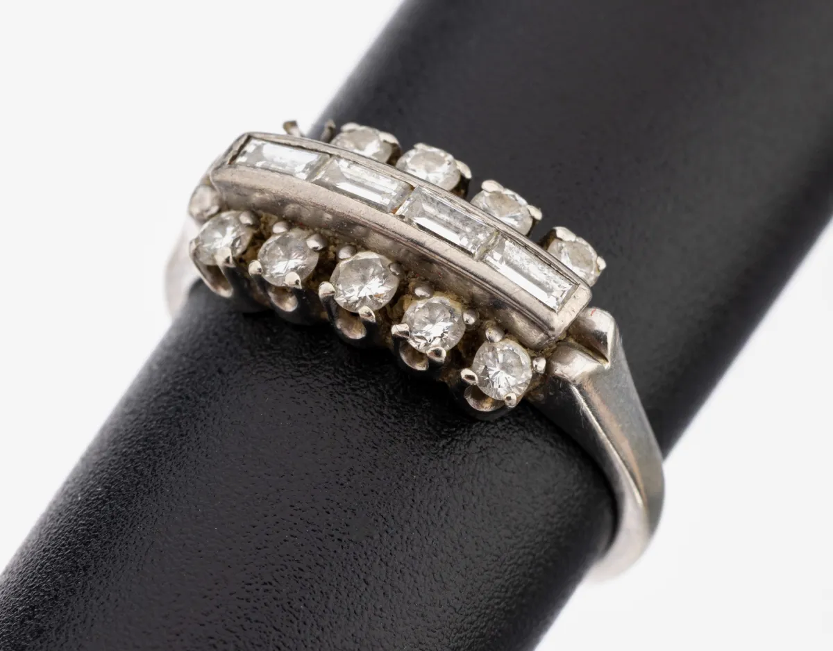 Bague or 14 kt diamant, or blanc 585/000, 4 baguettes diamant total env. 0,12 ct blanc/si, 9