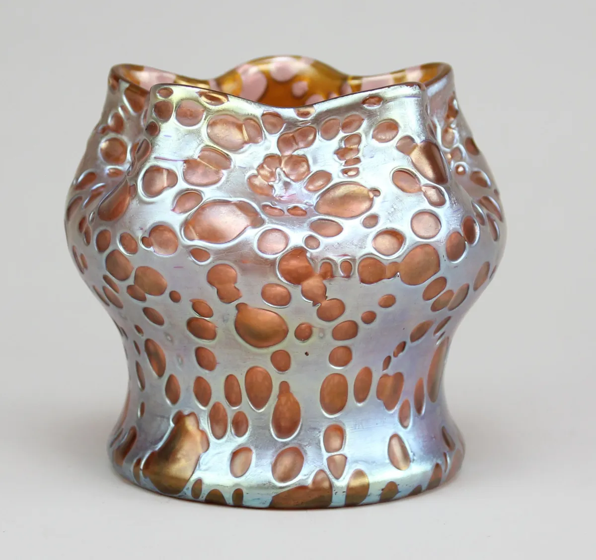 Loetz – Vase "Orbulin" – H 13.5 cm, Ø 14.5 cm, Johann Loetz Witwe Klostermühle circa 1900